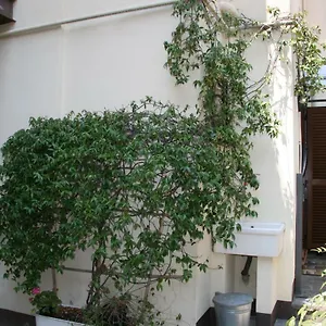 Garage36 Apartment